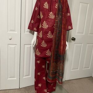 Elegant Red Embroidered Women's Pants & Jumpsuit Set